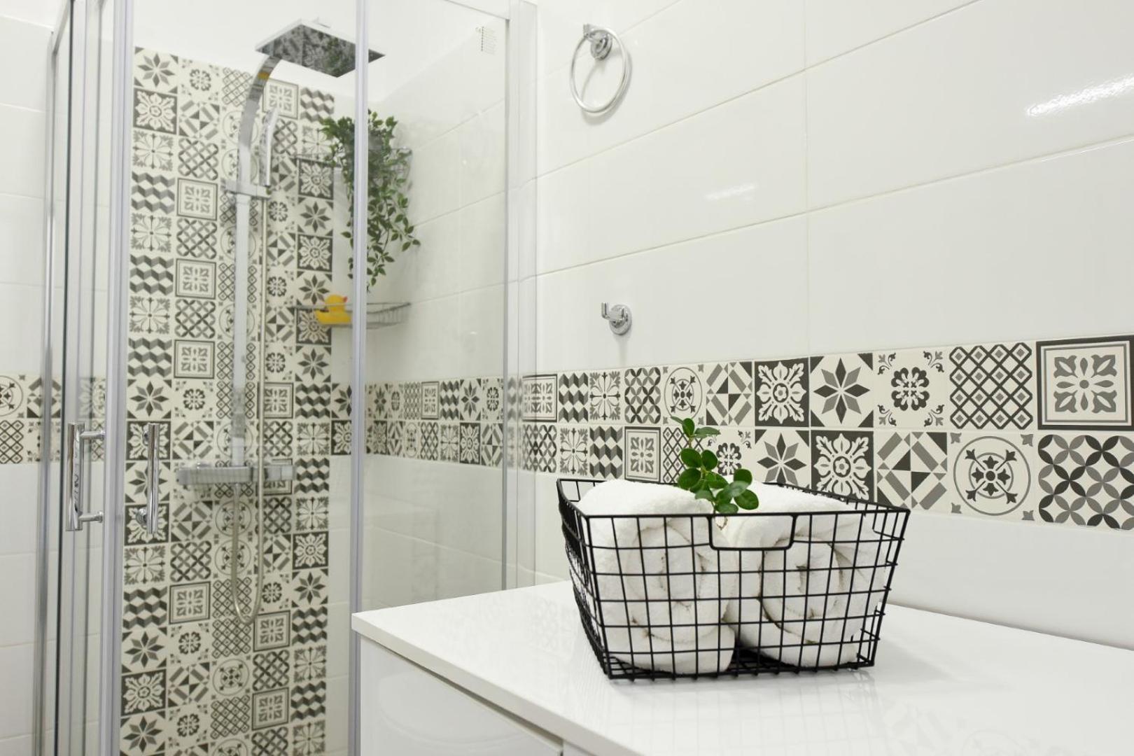 City Center Getaway - Cozy Accommodation For Your Perfect Stay Букурещ Стая снимка