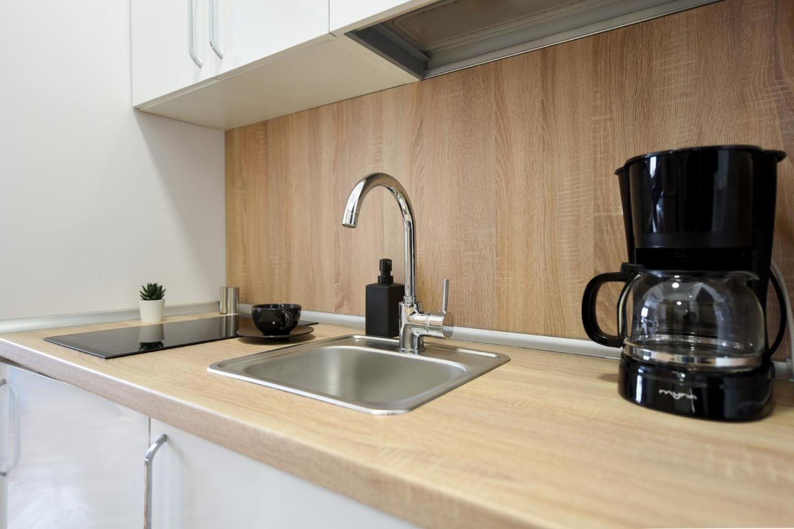 City Center Getaway - Cozy Accommodation For Your Perfect Stay Букурещ Стая снимка
