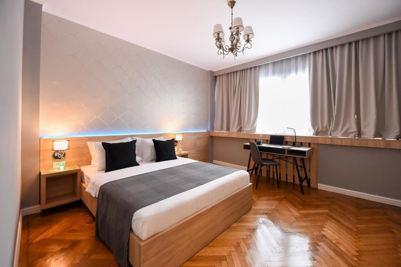 City Center Getaway - Cozy Accommodation For Your Perfect Stay Букурещ Стая снимка