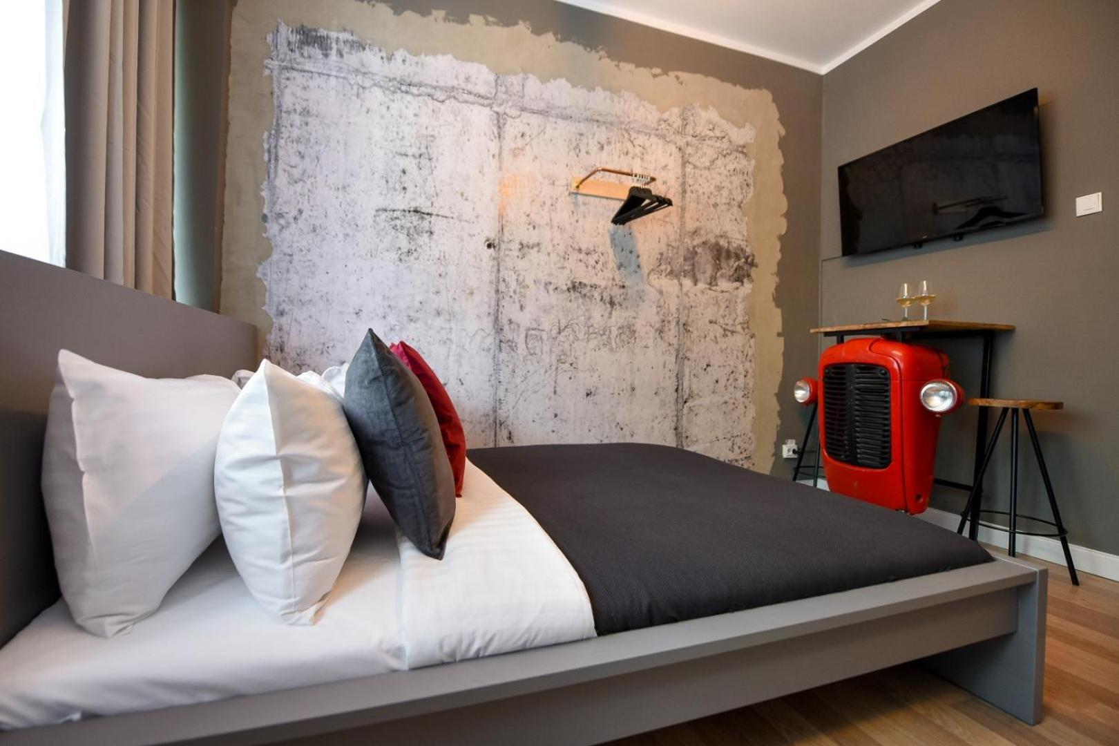 City Center Getaway - Cozy Accommodation For Your Perfect Stay Букурещ Стая снимка
