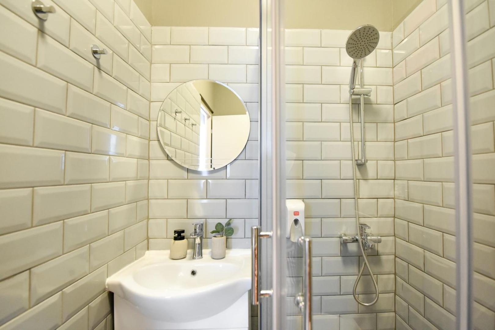 City Center Getaway - Cozy Accommodation For Your Perfect Stay Букурещ Екстериор снимка