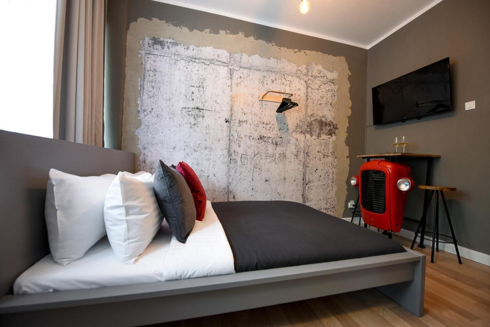 City Center Getaway - Cozy Accommodation For Your Perfect Stay Букурещ Стая снимка