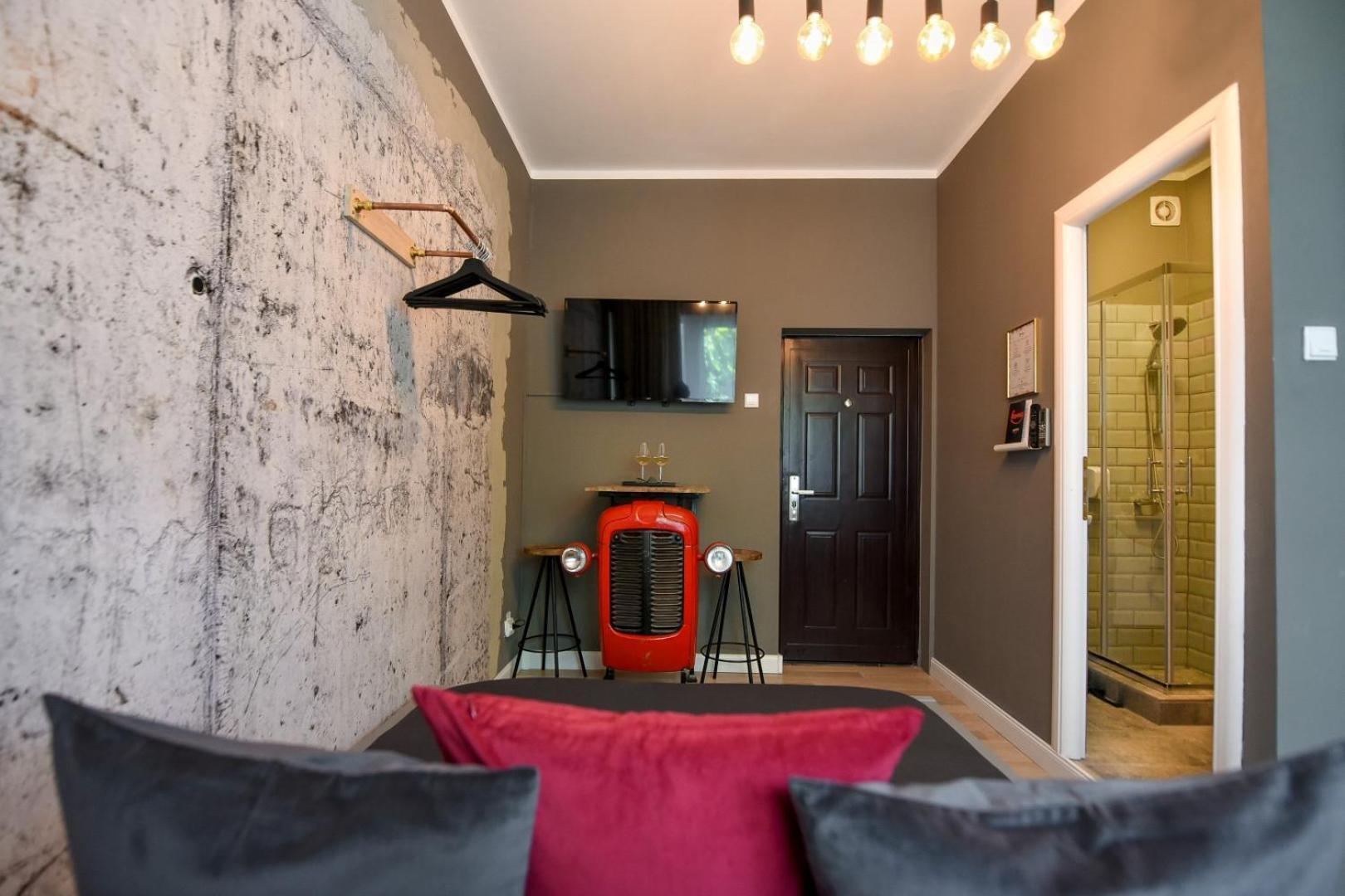 City Center Getaway - Cozy Accommodation For Your Perfect Stay Букурещ Стая снимка