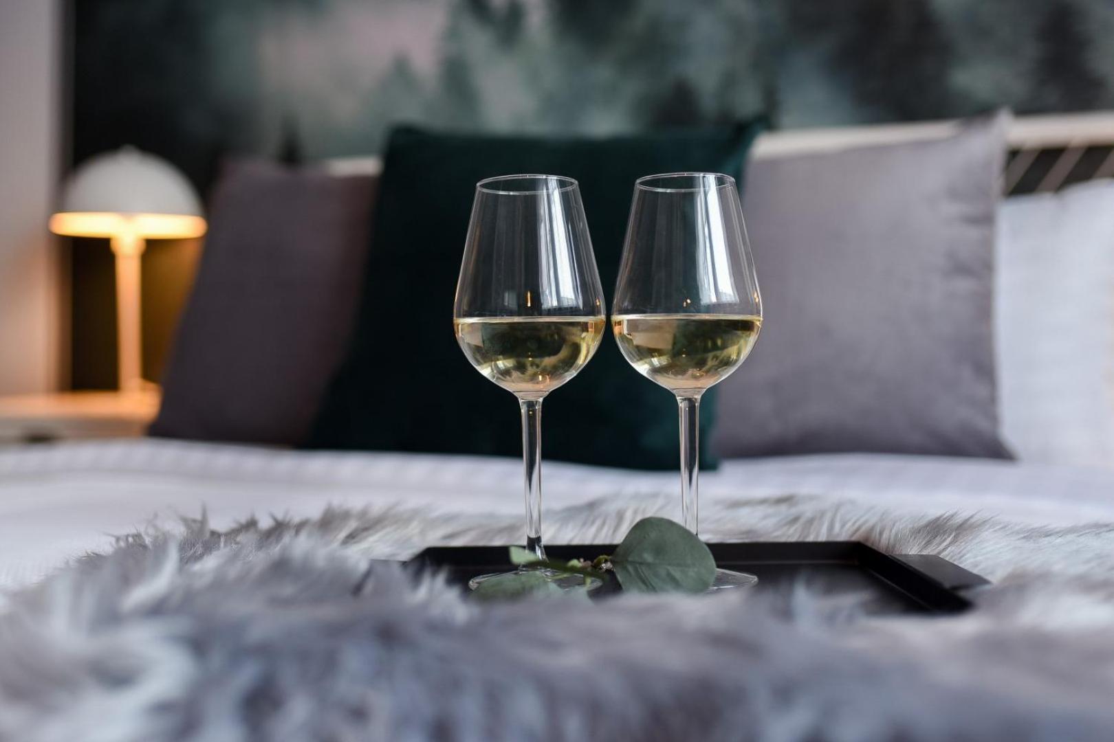 City Center Getaway - Cozy Accommodation For Your Perfect Stay Букурещ Екстериор снимка